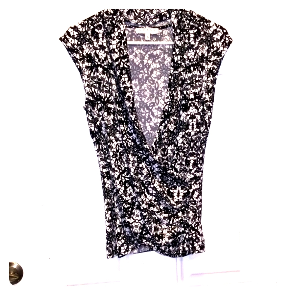 Low drop neck dress top